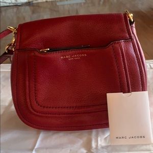 Red small marc jacobs cross body saddle bag